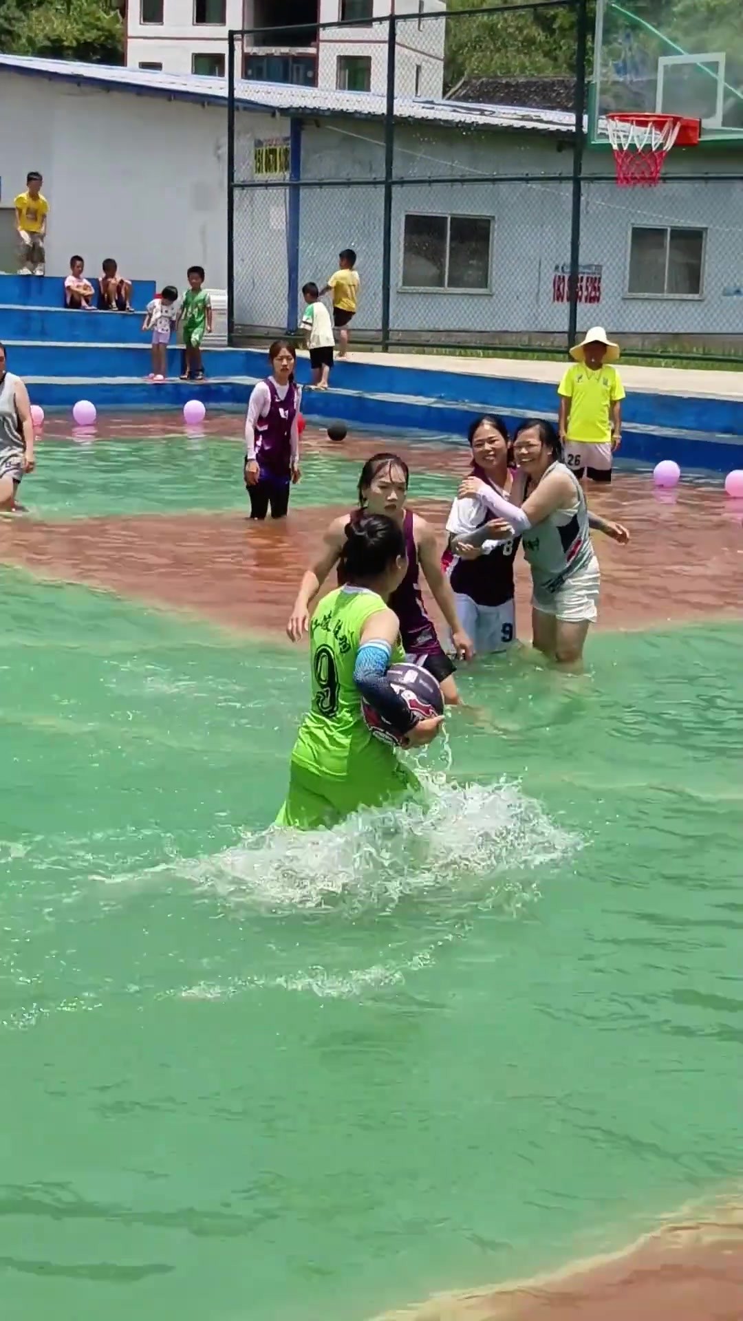 原来姑妈场也有对抗！😎